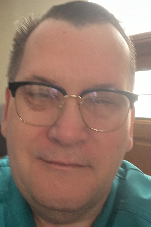 Cruise Brothers Travel Agent Brian Caswell